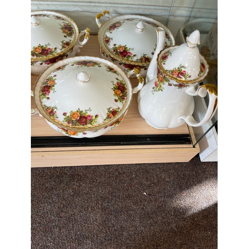 425 - Part Royal Albert Old Country rose dinner/ tea service includes Coffee pot, tureens, cups, saucers, ... 