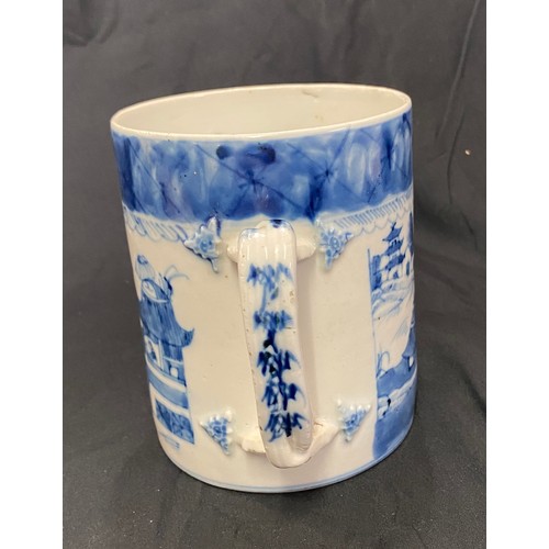 442 - Chinese 18th century hand painted blue and white tankard, rope twist handle, over all good condition... 