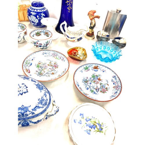 104 - Selection of miscellaneous includes pottery, glassware etc