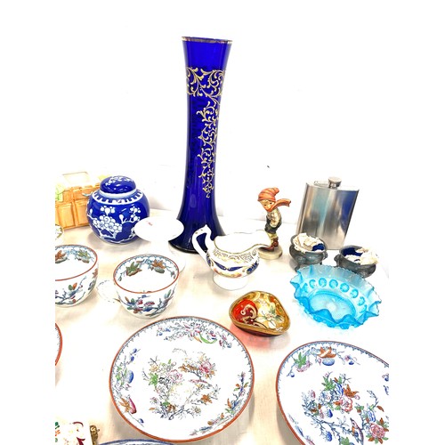 104 - Selection of miscellaneous includes pottery, glassware etc