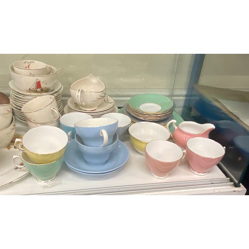 354 - Large selection of part tea services includes Alfred Meaking, colclough etc