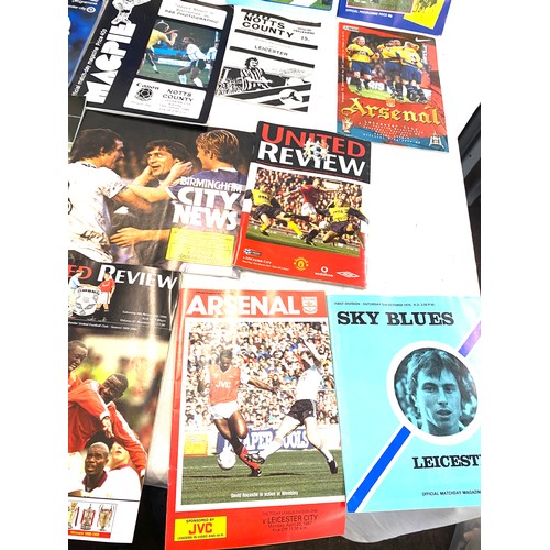 227 - Selection of vintage Football magazines includes years 1960s onwards