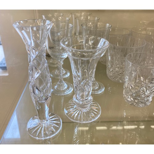 346 - Selection of vintage and later glassware includes a silver glass holder