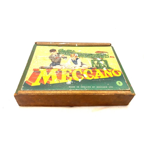 124 - Vintage boxed meccano set 3