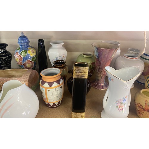 336 - Large selection of various vintage and modern vases to include sylvac, Royal Doulton, Regenhutte etc