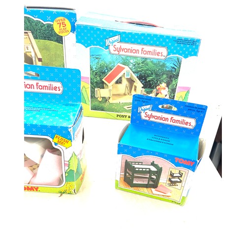 118 - Selection of various Sylvanian families sets