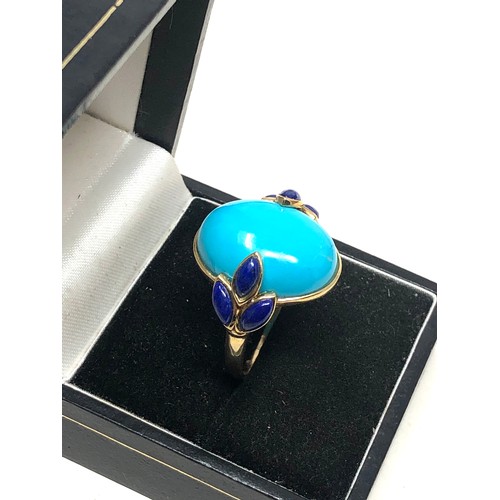 141 - 9ct gold turquoise & lapis set ring weight 5.5g