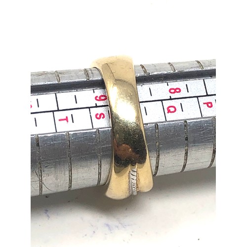 148 - 9ct gold ring weight 4.5g