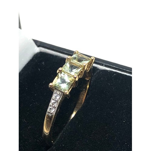 153 - 9ct gold gemstone set ring weight 2.2g