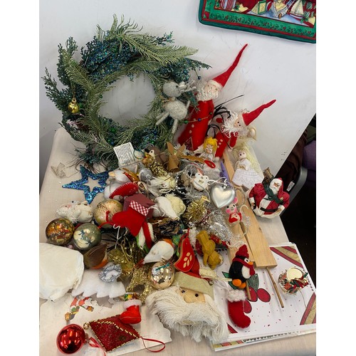 181 - Large selection of assorted Christmas decorations