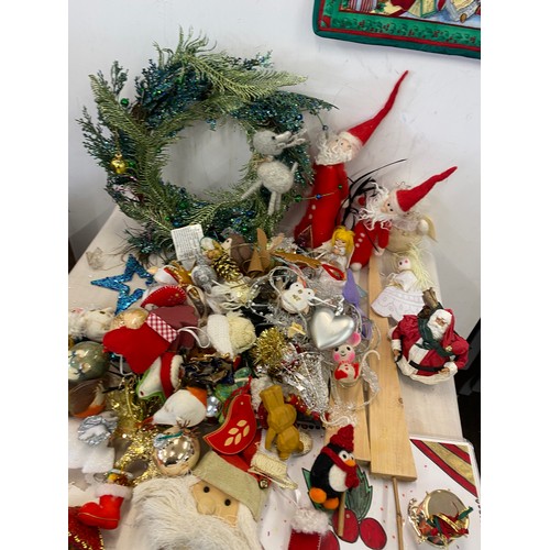 181 - Large selection of assorted Christmas decorations