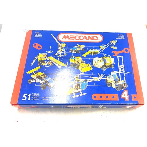 158 - Meccano 51 models, number 4