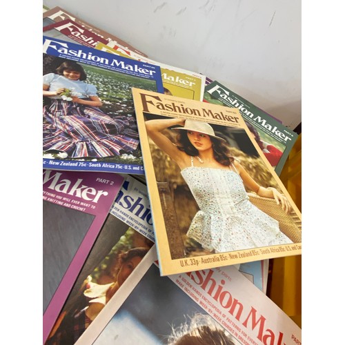 135 - Selection vintage pattern magazines