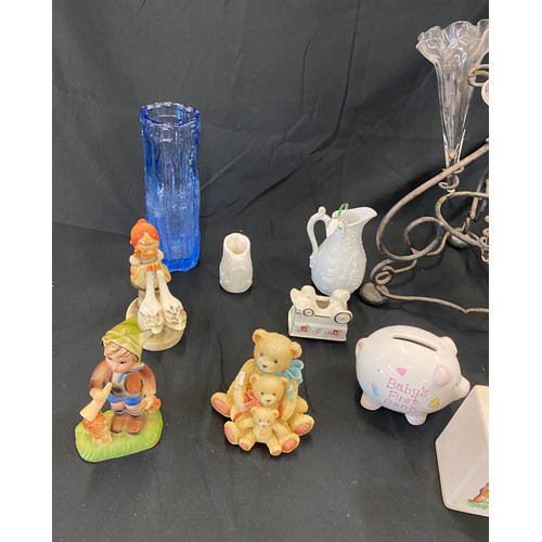 265 - Selection of miscellaneous includes pottery etc