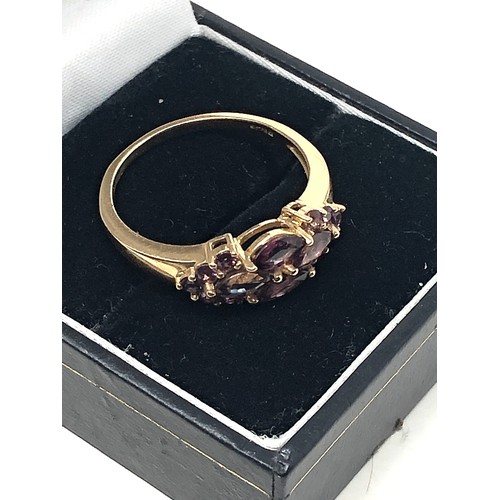 176 - 9ct gold amethyst ring weight 3.2g