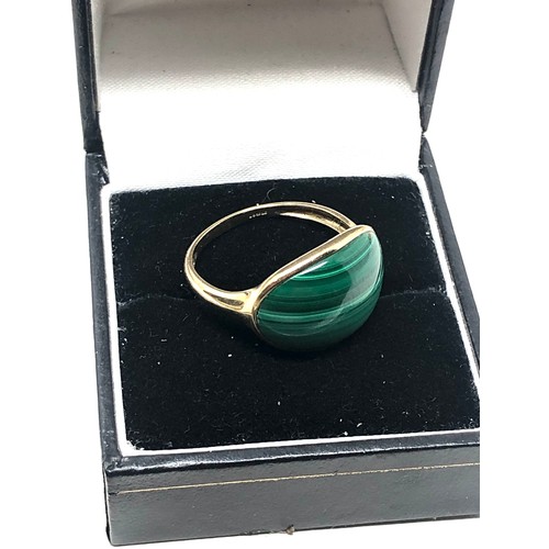 178 - 9ct gold malachite ring weightb 4.5g