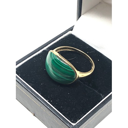 178 - 9ct gold malachite ring weightb 4.5g