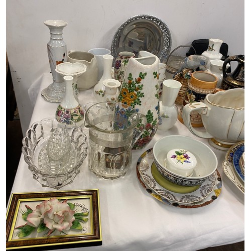 259 - Selection of named pottery items to include Aynsley, Worchester, Evesham etc