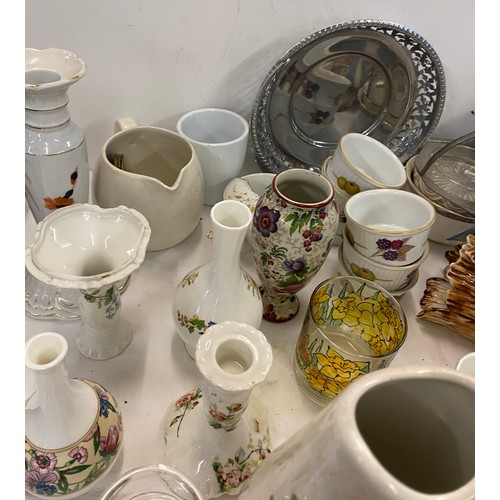 259 - Selection of named pottery items to include Aynsley, Worchester, Evesham etc