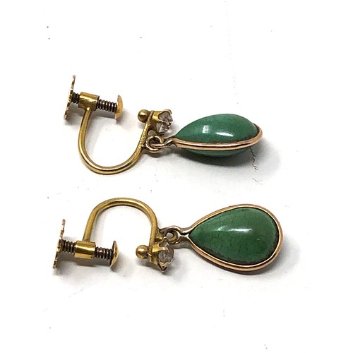 179 - Pair of vintage 9ct gold green stone set earrings weight 1.7g