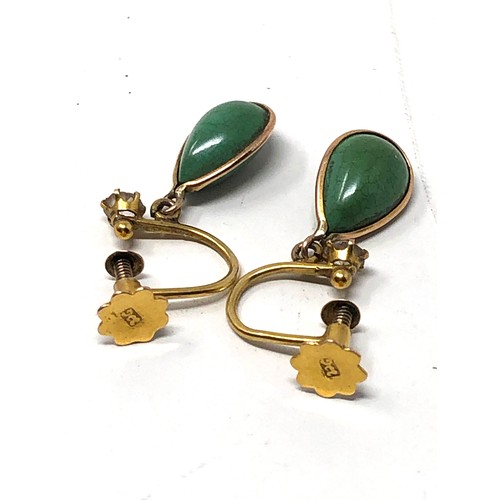 179 - Pair of vintage 9ct gold green stone set earrings weight 1.7g