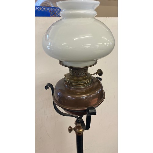 296 - Vintage extendable oil lamp, needs attention