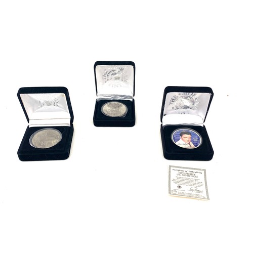 600 - 2, 1995 Elvis Presley one Crown coins Morgan Mint 2002 silver proof and a Elvis Presley one oz Ameri... 