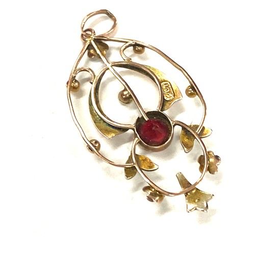 583 - Vintage 9ct gold and garnet seed pearl pendant, approximate weight 1.8g