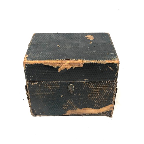 351 - Antique 4 bottle apothecary box the box is in need of restoration box measures approx 23cm by 17cm h... 