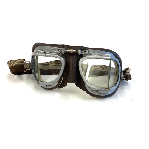 425 - Pair of MK5 flying goggles