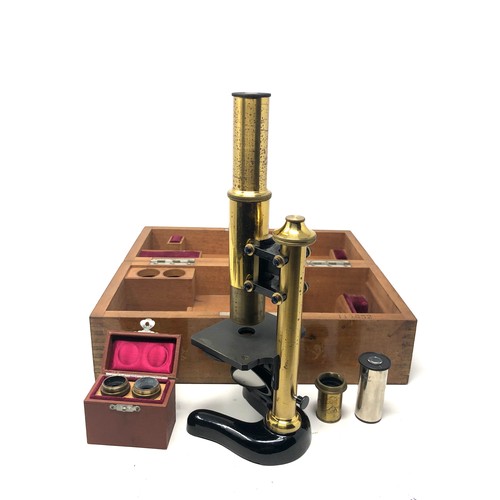 381 - 19th century Ernst Leitz Wetzlar boxed microscope