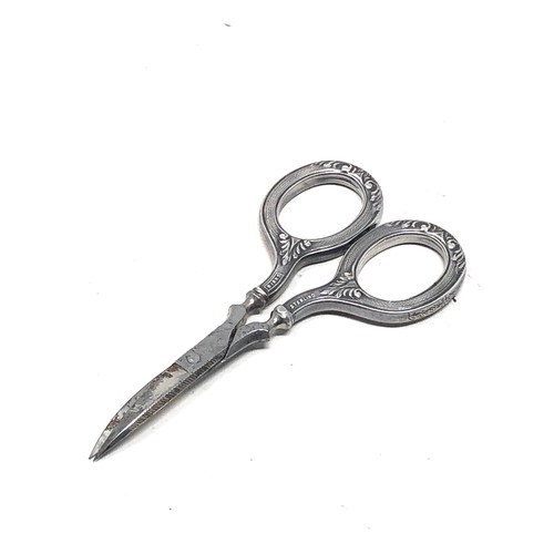 19 - Antique silver handle sewing scissors hallmarked birks sterling measure approx 9.7cm