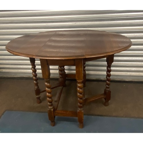 366 - Oak drop leaf table with barley twist legs