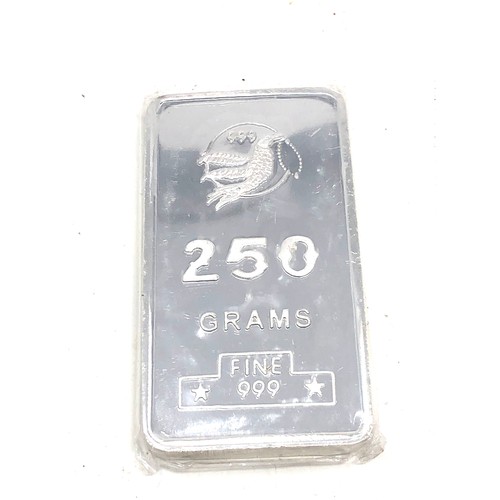 26 - 250 g 999 silver bullion bar