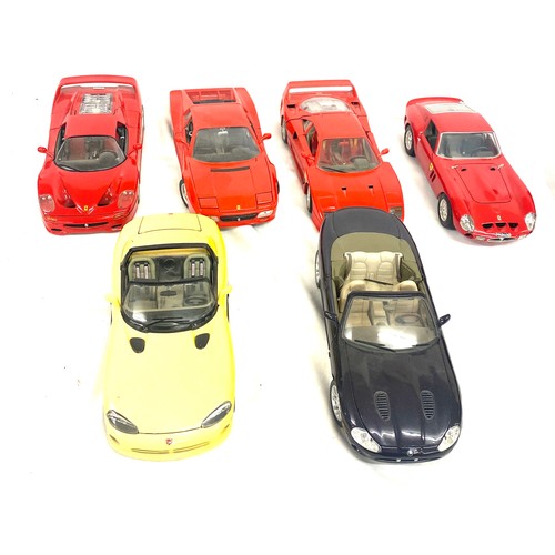 169 - Selection of 6 Burajo, Maisto model cars to include Ferrari, Jaguar etc