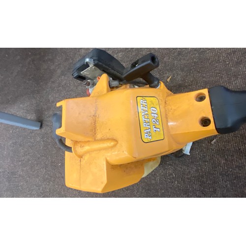 323 - Partner 2240 petrol strimmer- untested