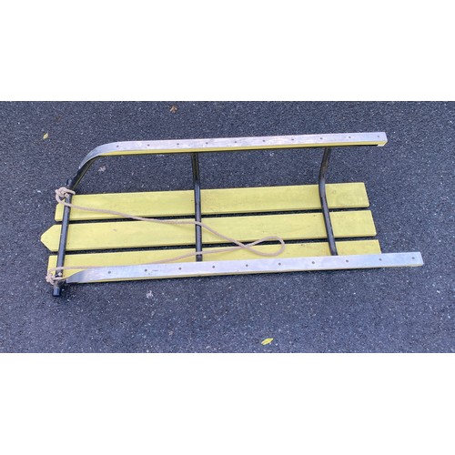 356 - Vintage wooden sledge/toboggan measures approx 50 inches long and 20 inches wide