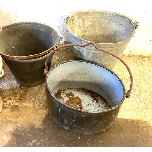 334 - Selection of Vintage galvanised buckets/ saucpans includes fire bucket etc