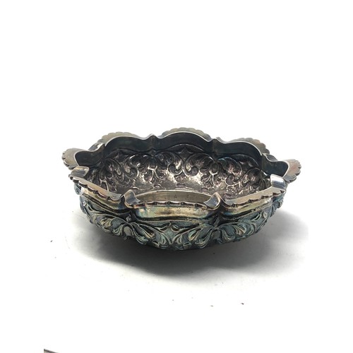 28 - Antique 800 silver bowl measures approx 12cm dia