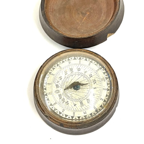 474 - Early 19th century pocket sundial compass Pantochronometer, circa 1830, scientific , treen