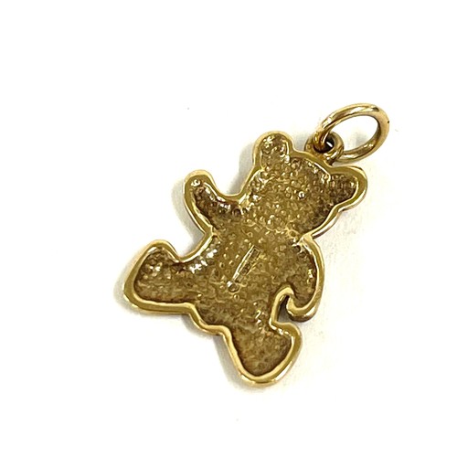 470 - 9ct gold teddy bear pendant charm, approximate weight 1.6g