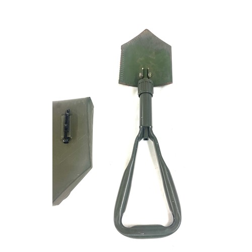 348 - Vintage Army cased folding spade kl89