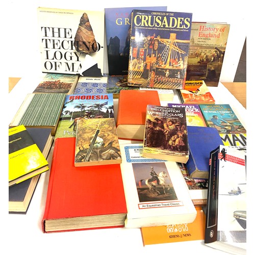 263 - Large selection of assorted books includes The technology of man, Redcoat, Slide rule etc