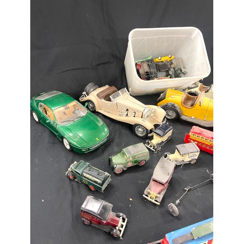 259 - A selection of vintage metal model cars to include Corgi, Burago etc