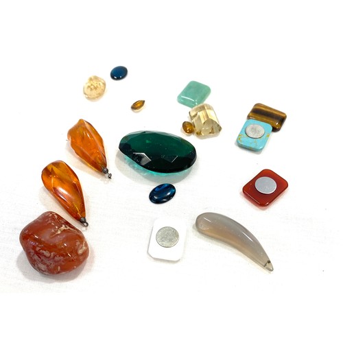 513 - Selection of various gem stones