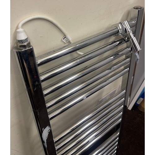 202 - Chrome bathroom radiator- untested