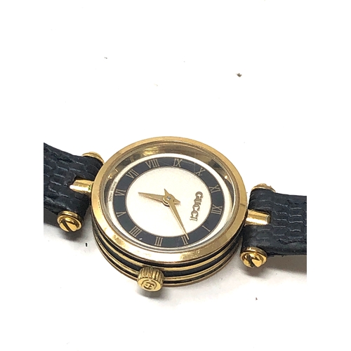 374 - Boxed ladies gucci quartz wristwatch the watch is not ticking