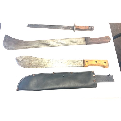 38 - 2 Vintage machetes, a bill hook and a Low II bayonet af