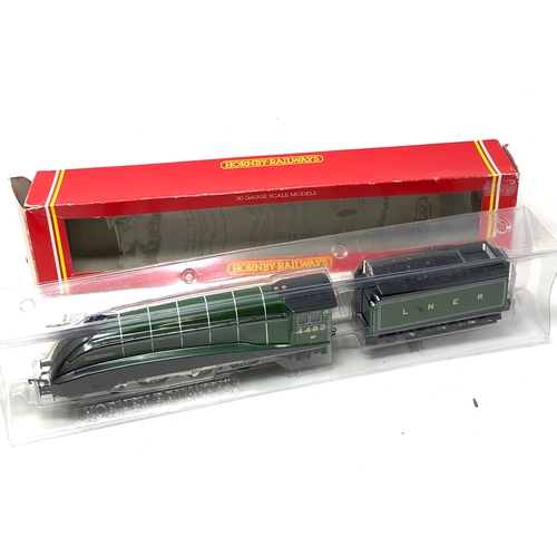 401 - Hornby OO Gauge Steam Locomotive R313 LNER 4482 Golden Eagle boxed sealed in package