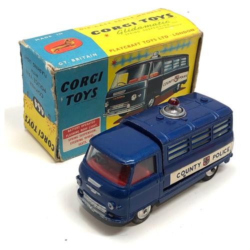 403 - Corgi Toys 464 Commer Police Van original boxed